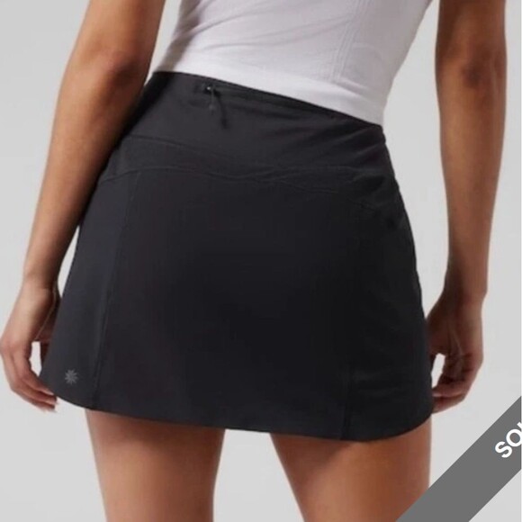 Athleta Pants - Athleta Skort Women Medium Black Run With it 14” Athletic Pickleball Tennis Golf